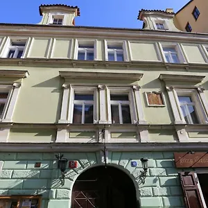 King George 3* Praga