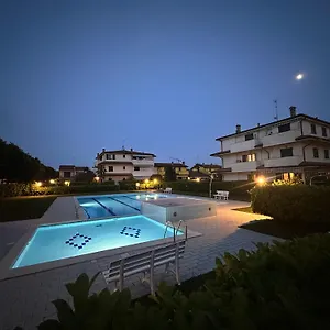 villaggio-laguna-giardino.hotelinveneto.com/