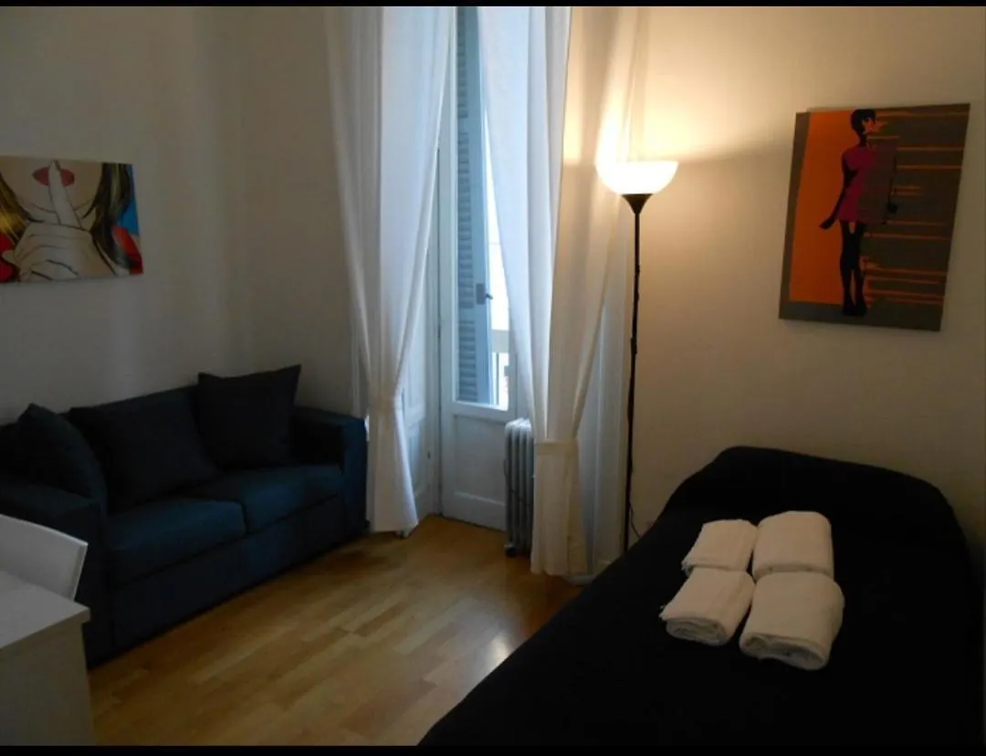 Bed and Breakfast Aldebaran Milán 2*,